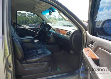 2007 Chevrolet Suburban 1500 Lt from USA, damaged, VIN 3GNFC16J27G102386